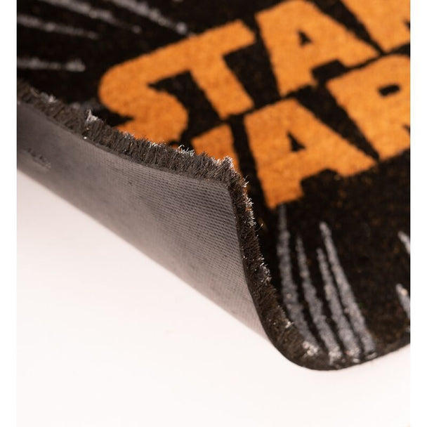 Vue rapprochée du matériau de haute qualité et de la base antidérapante en PVC du paillasson Star Wars