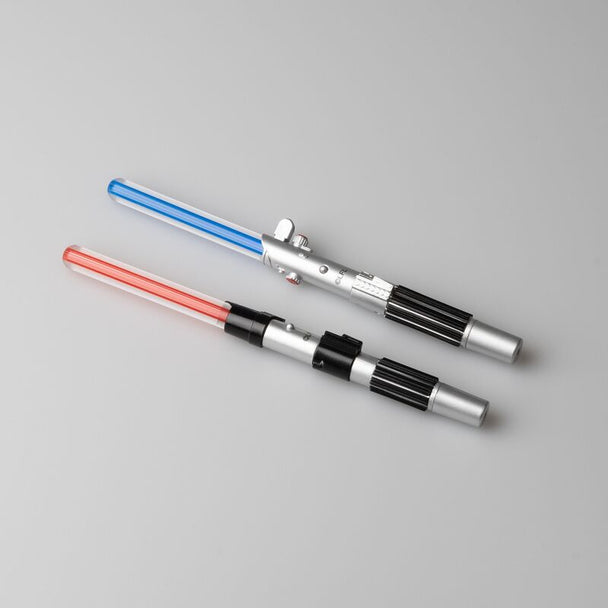 Stylo sabre laser Dark Vador avec LED rouge brillant et capuchon à clic