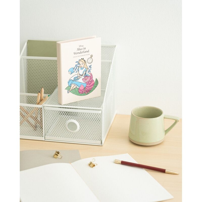 Ensemble des 5 types de stickers Alice au Pays des Merveilles inclus avec le carnet ERIK