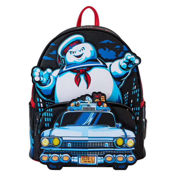 Sac à dos Loungefly Ghostbusters Stay Puft vu de face avec le design du Marshmallow Man
