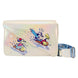 Sac Loungefly Disney Mickey and Friends Winter Wonderland vue de face avec rabat fermé en cuir vegan brillant
