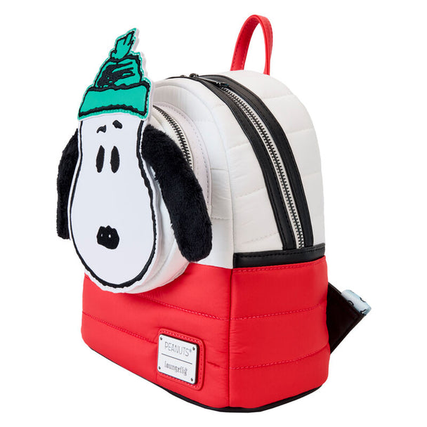 Zoom sur la poignée peluche 3D et les appliqués Snoopy du sac à dos Loungefly Holiday
