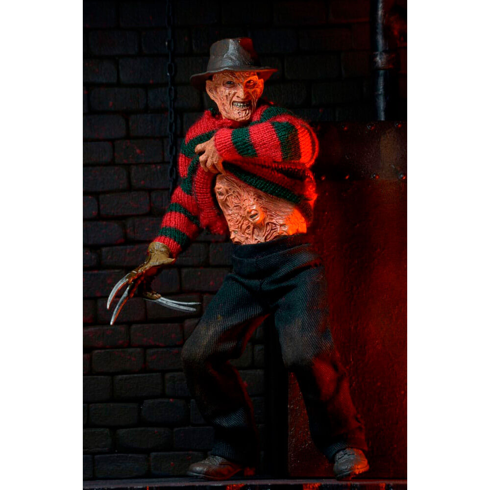 Ensemble complet de la figurine Freddy Krueger NECA avec accessoires et détails réalistes