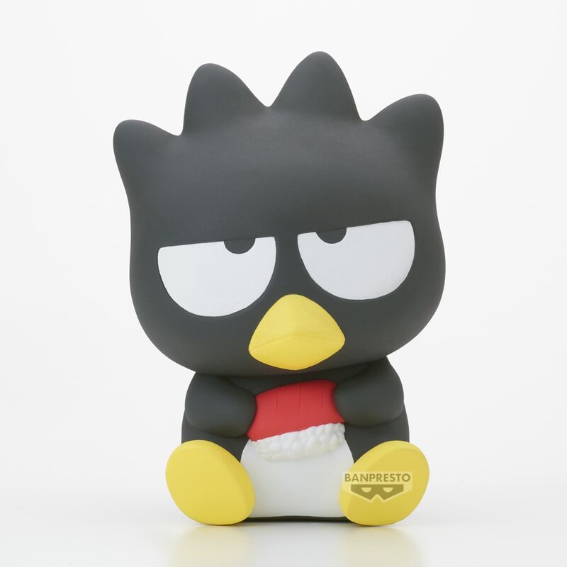 Figurine Sanrio Badtz-Maru 11cm vue de face avec détails précis et couleurs vives