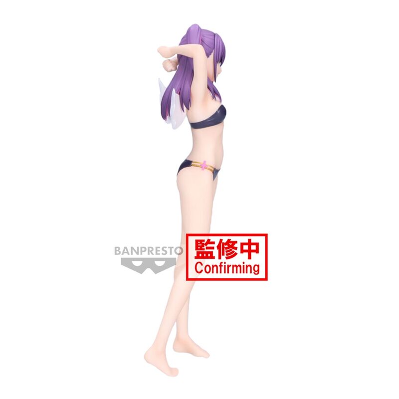 Détail du visage expressif et maquillage soigné de la figurine Miriella Swimsuit Glitter