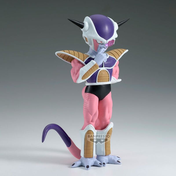 Profil latéral de la figurine Frieza II BANPRESTO montrant la posture dynamique et les textures