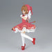Gros plan sur le visage expressif de la figurine Sakura Kinomoto Cardcaptor
