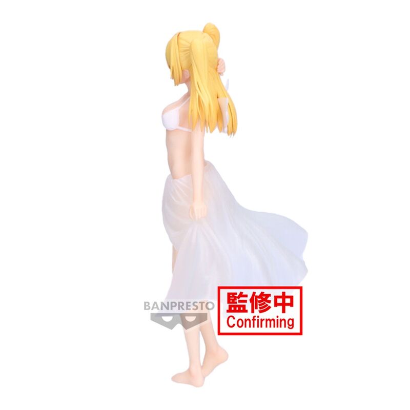 Vue latérale de la figurine Liliel Swimsuit Glitter mettant en valeur sa silhouette et ses accessoires scintillants