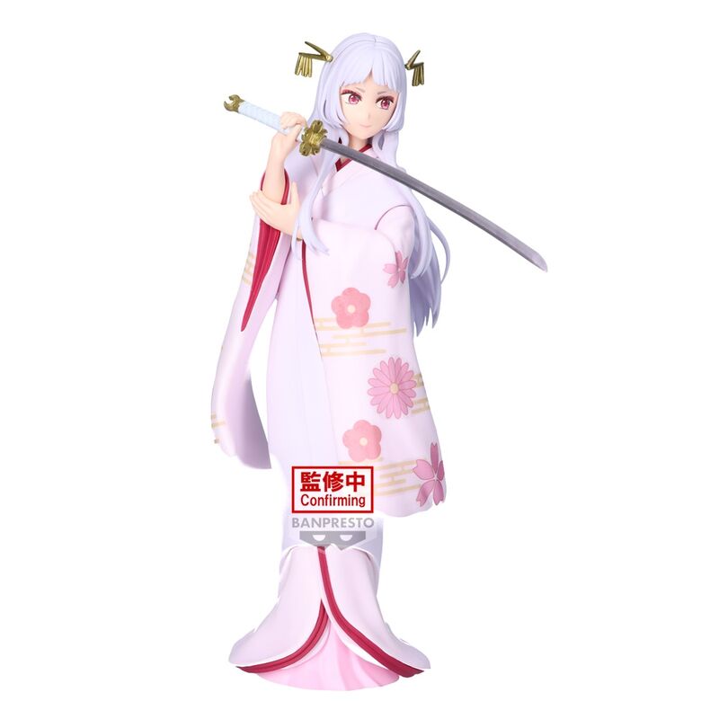 Vue arrière de la figurine Akane Kurokawa mettant en valeur les détails du costume et de la coiffure