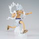 Photo rapprochée de la tête de la figurine Monkey D. Luffy Grandista avec expression déterminée