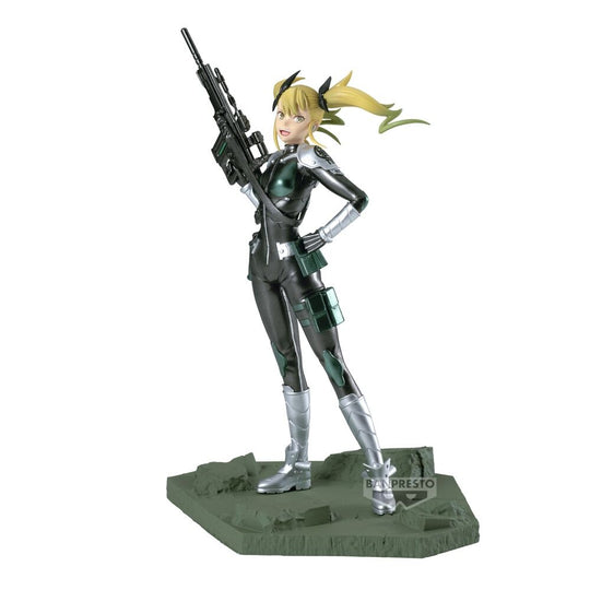 Figurine Kaiju No. 8 Kikoru Shinomiya en métal, présentation latérale sur fond neutre