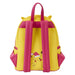 Sac à dos Loungefly Pokémon Pikachu Holiday porté par un mannequin en contexte festif