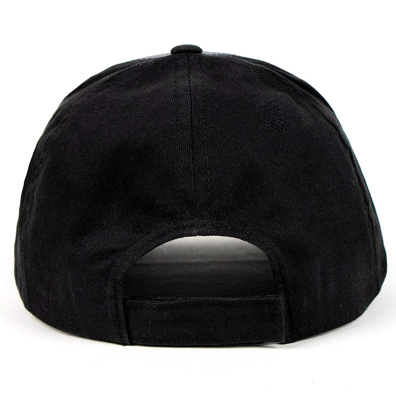 Détail du tissu polyester de la casquette Wednesday CERDÁ pour un confort optimal