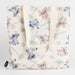 Détail de la texture et des coutures du sac shopping Disney Stitch, montrant qualité et robustesse