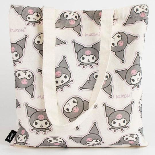Détail du tissu en polyester et coton du sac Hello Kitty Kuromi, montrant la texture et la qualité