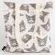 Détail du tissu en polyester et coton du sac Hello Kitty Kuromi, montrant la texture et la qualité