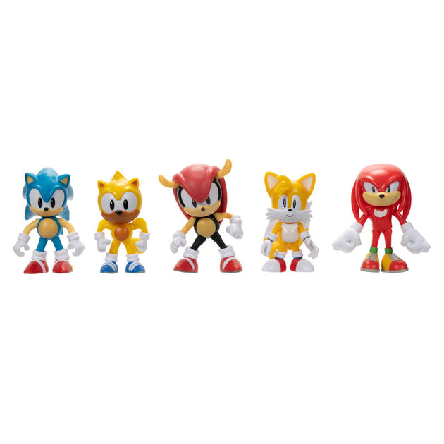 Détail rapproché de la figurine Sonic the Hedgehog montrant les couleurs vives et les finitions précises
