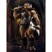Figurine Nosferatu Zodd de Berserk en position dynamique avec épée et hache