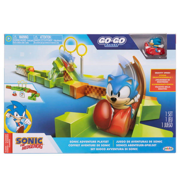 Figurine Sonic détaillée en position de départ sur le circuit de course