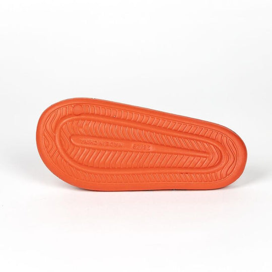 Vue latérale des tongs Marvel Spiderman CERDÁ en taille 32/33 montrant la semelle en EVA