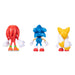 Ensemble des 3 figurines Sonic, Tails et Knuckles alignées sur fond blanc