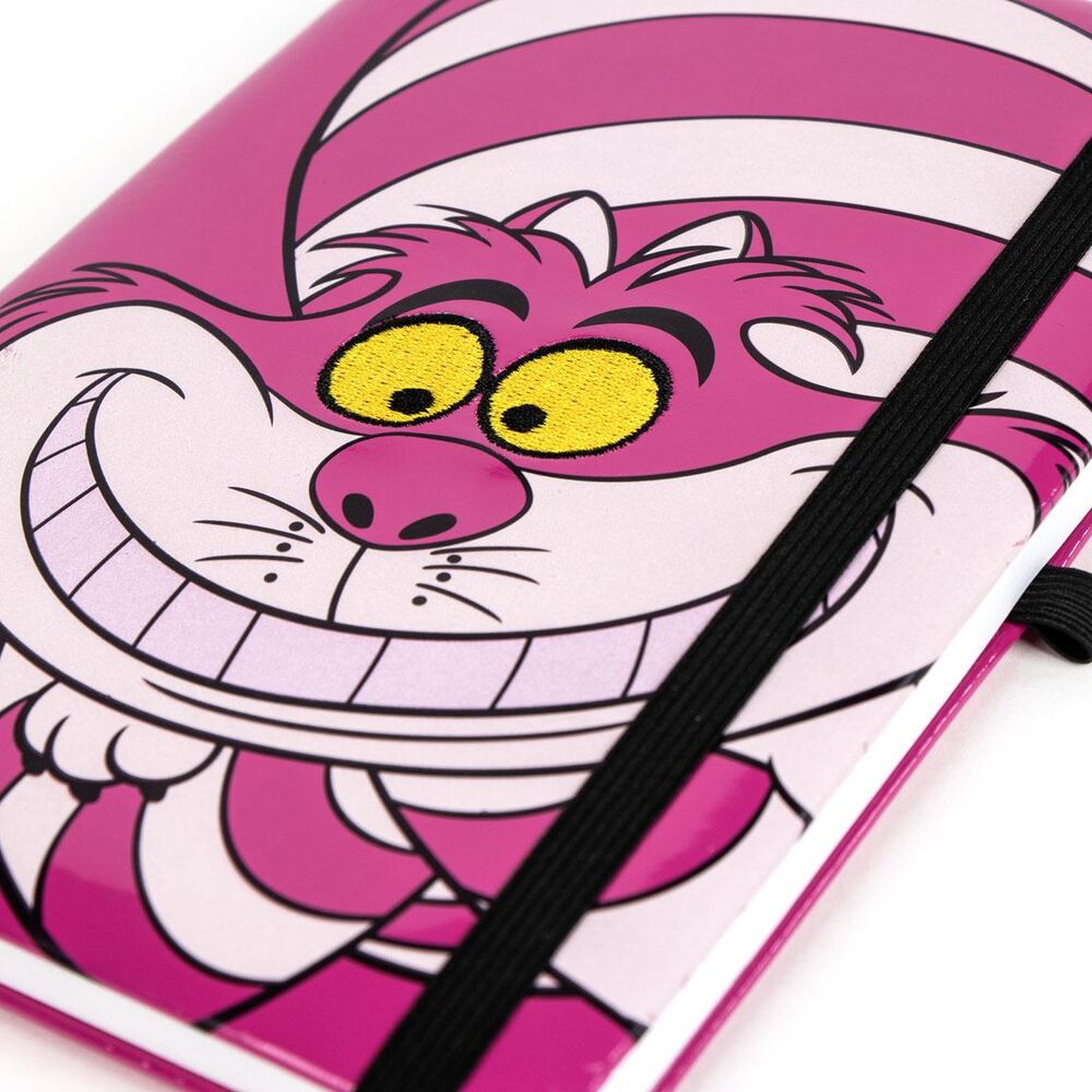Détail de la reliure solide et finition soignée du cahier Disney CERDÁ