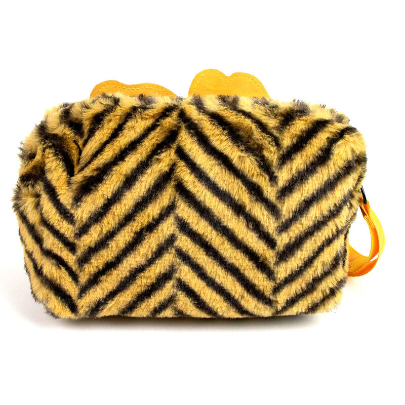 Image de la trousse vanity Le Roi Lion posée sur une surface blanche mettant en valeur ses dimensions compactes.