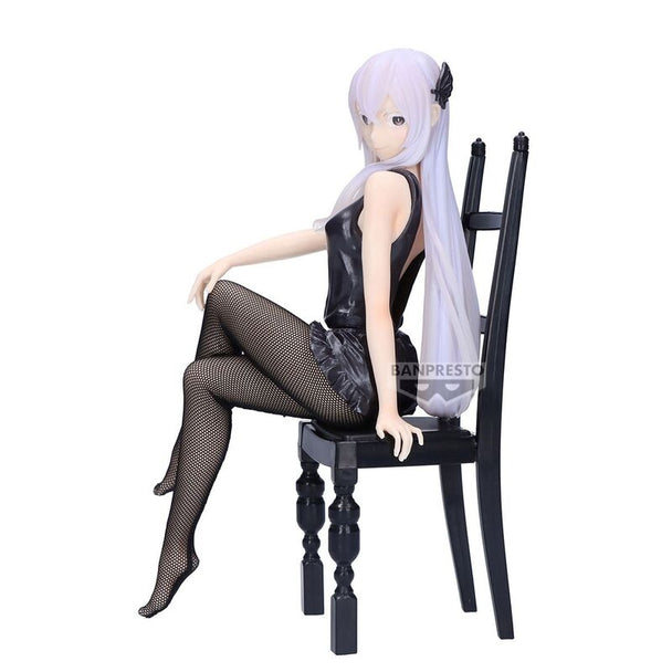 Figurine Echidna Relax Time de 21cm vue de face avec détails précis et couleurs vives