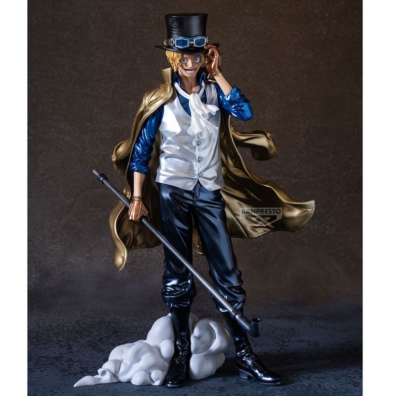 Figurine Sabo métallique de One Piece haute de 30cm vue de face avec détails précis