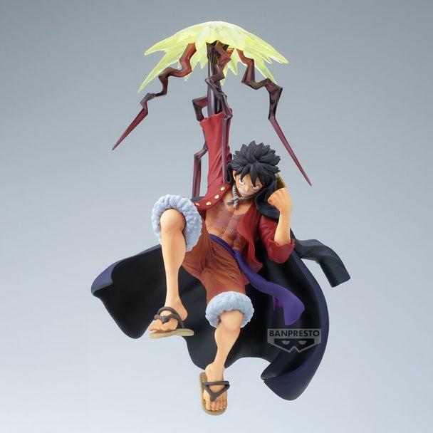 Profil gauche de la figurine Monkey D Luffy Battle Record montrant les couleurs vives