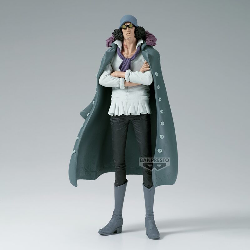 Profil gauche de la figurine Kuzan King of Artist avec expression sérieuse