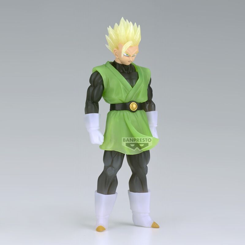 Vue arrière de la figurine Gohan ver.B Clearise mettant en valeur la texture et les finitions