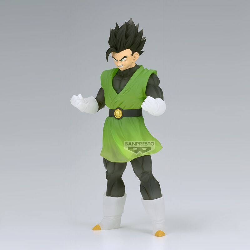 Gros plan sur le visage expressif de la figurine Dragon Ball Z Gohan ver.A Clearise