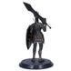 Image rapprochée du casque Black Knight avec ses détails métalliques réalistes