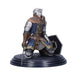 Profil gauche de la figurine Oscar Knight of Astora Dark Souls sculptée par BANPRESTO