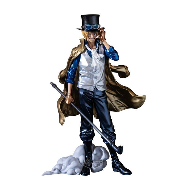 Vue latérale de la figurine Sabo métallique One Piece 30cm montrant sa finition brillante