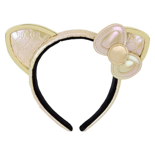 Détail du bord métallique moulé en forme d'oreilles sur le serre-tête Hello Kitty Loungefly édition anniversaire