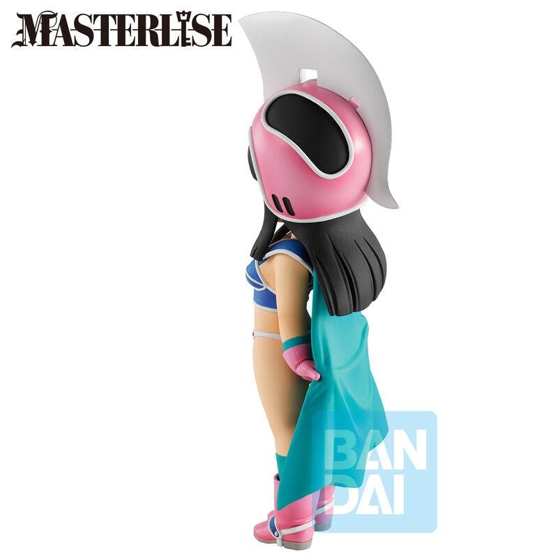 Profil latéral de la figurine Chi-Chi Training montrant sa posture dynamique d'entraînement