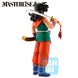 Profil gauche de la figurine Yamcha Dragon Ball montrant sa posture dynamique
