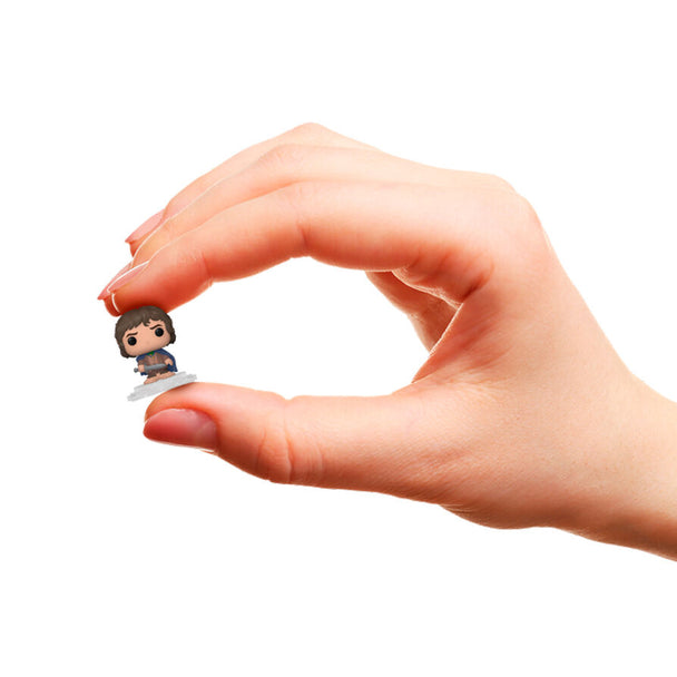 Packaging de la figurine mystère Bitty POP Le Seigneur des Anneaux avec illustration du logo officiel