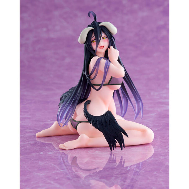 Figurine Albedo en maillot de bain vue de face, édition renouvelée TAITO, hauteur 13cm