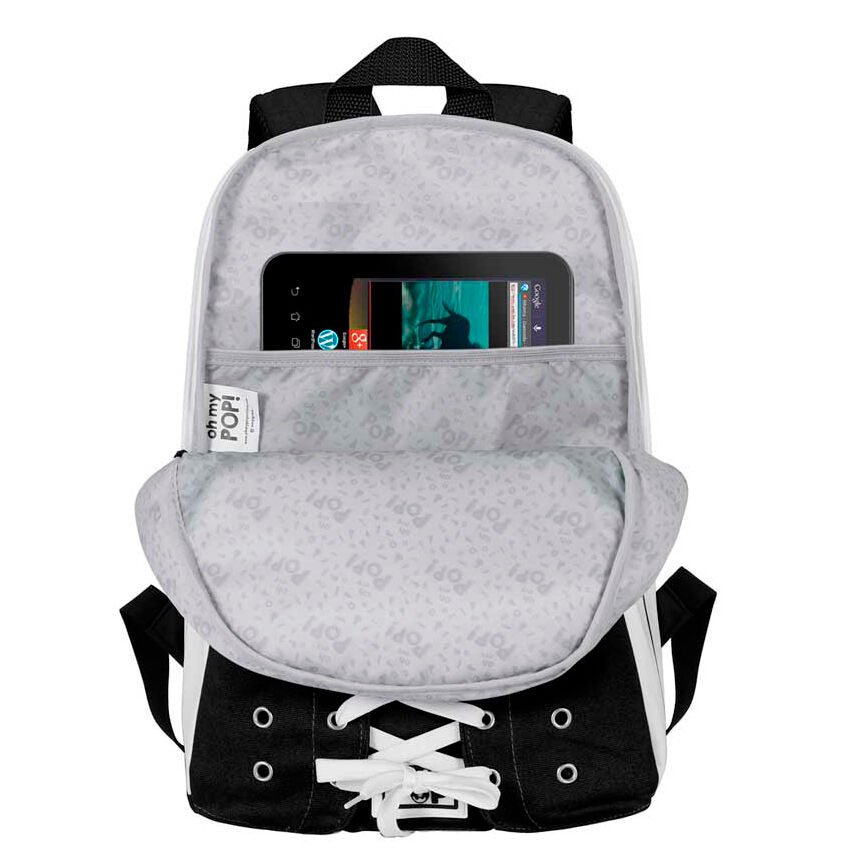 Détail du logo KARACTERMANIA sur le sac à dos Oh My Pop! Sneakers noir 43cm