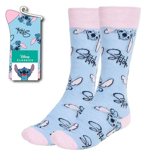 Chaussettes adultes Disney Stitch CERDÁ en taille unique 36-43, montrant le design coloré et confortable du personnage Stitch.