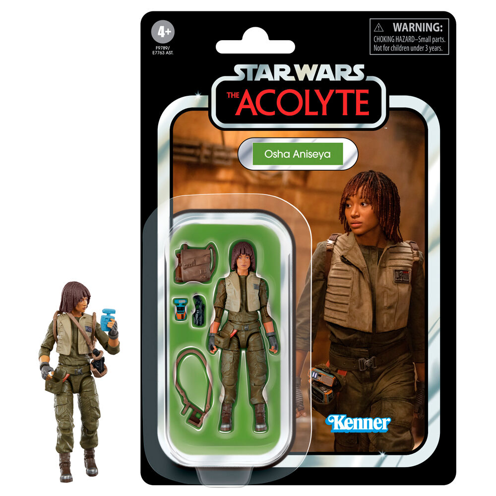Ensemble complet de la figurine et ses accessoires présentés sur fond neutre
