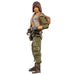Vue latérale de la figurine Osha Aniseya mettant en avant les détails du costume