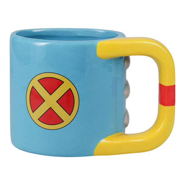 Gros plan sur les détails des griffes 3D du mug Wolverine de 350ml signé PALADONE