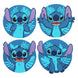 Présentation du set complet de 4 dessous de verre Disney Stitch posés sur une table en bois