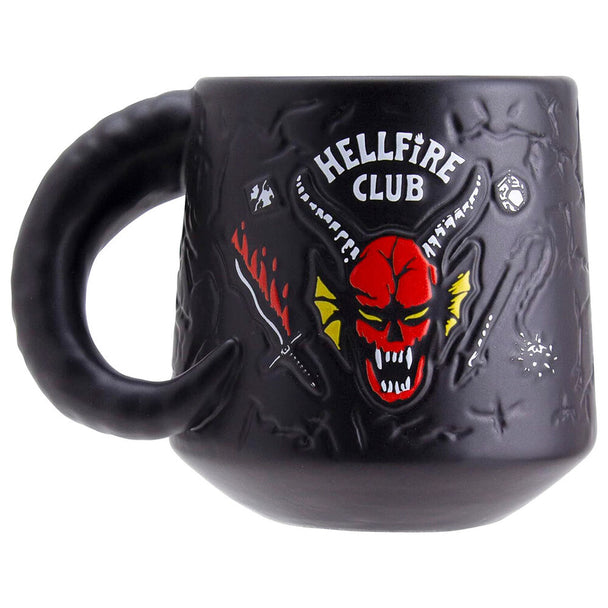 Mug en céramique Stranger Things Hellfire Club avec logo rouge sur fond noir, capacité 400 ml