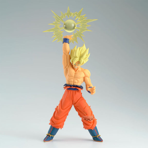 Figurine Son Goku Dragon Ball Z 17cm vue de face avec détails précis et couleurs vives