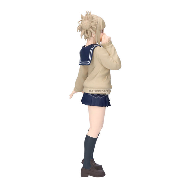 Profil gauche de la figurine Himoko Toga avec finition brillante et couleurs vives